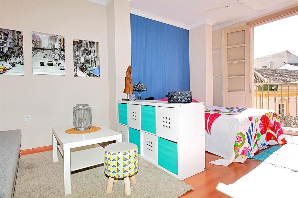 Appartement Carreteria Studio Balcony & Relax à Málaga Extérieur photo